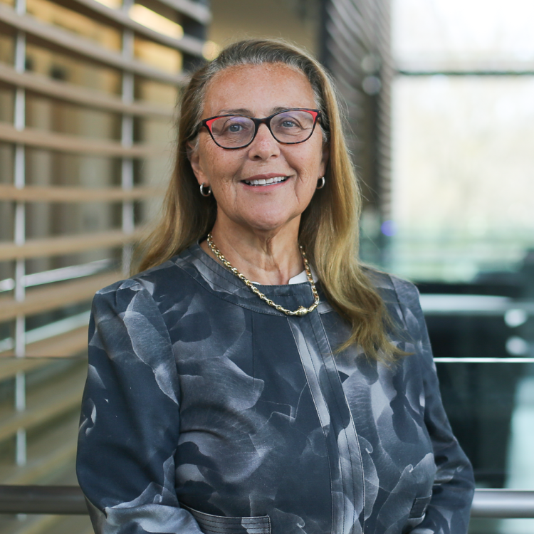 Dr.  Donatella Tampieri