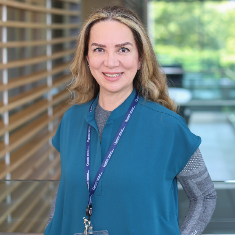 Dr.  Marina Pourafkari